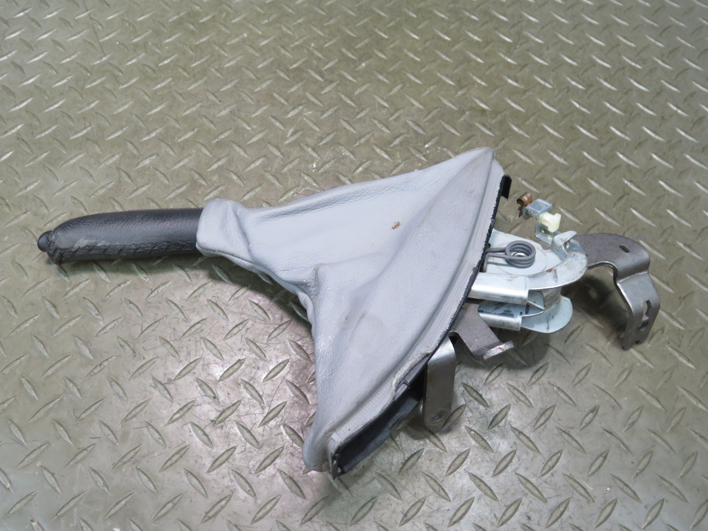 01-06 BMW E46 330ci Parking Brake Handbrake Handle Leather Boot Cover Gray OEM
