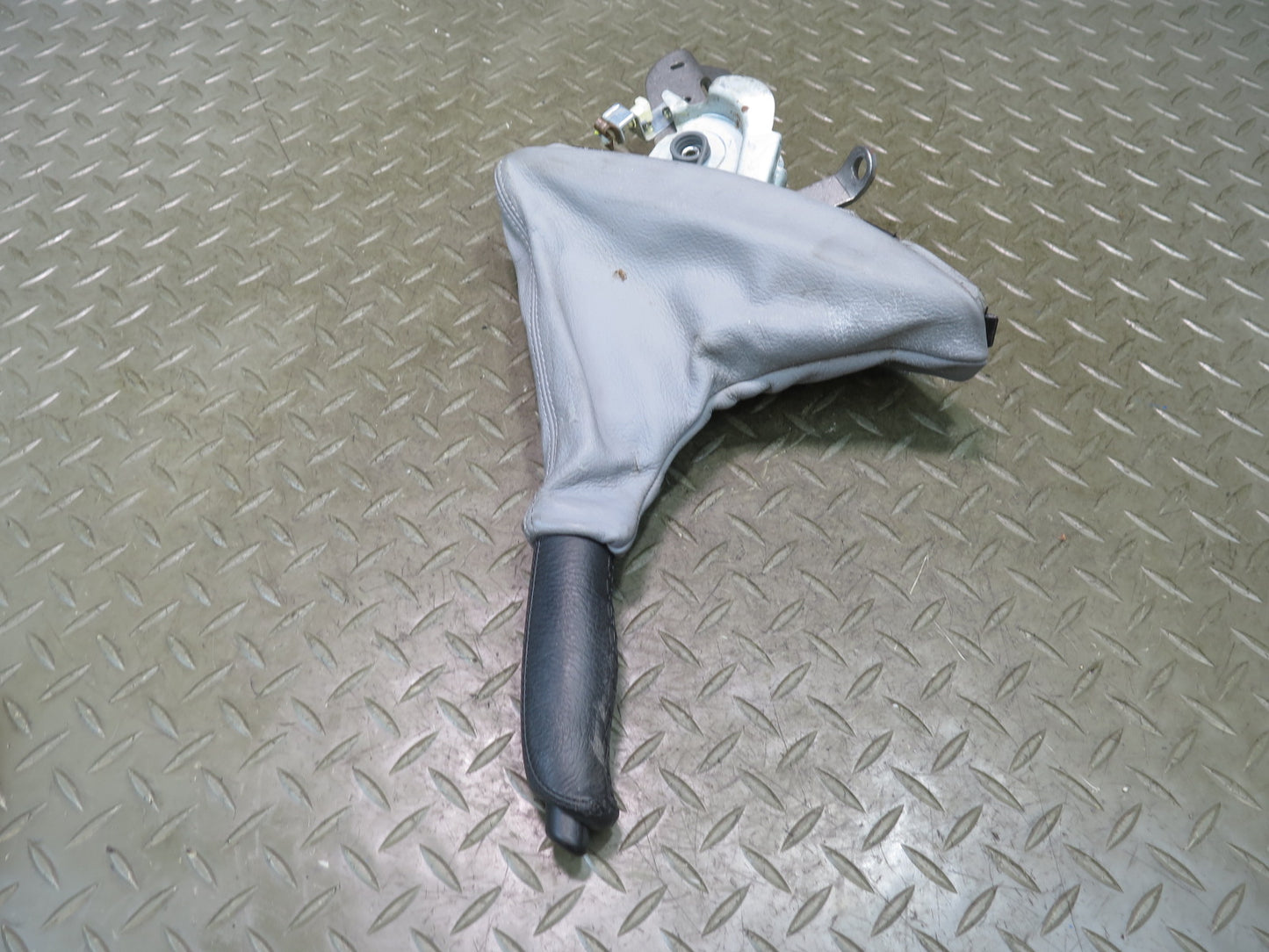 01-06 BMW E46 330ci Parking Brake Handbrake Handle Leather Boot Cover Gray OEM