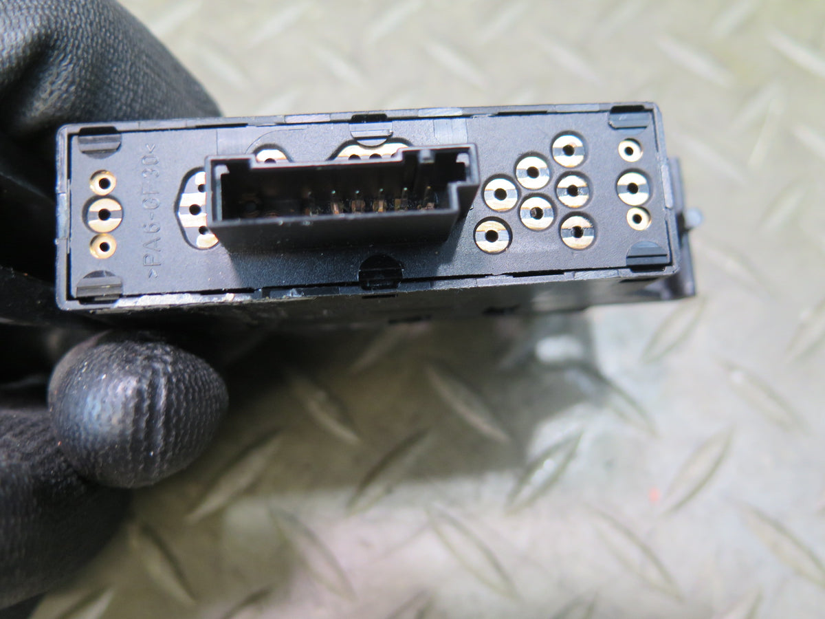 01-06 BMW E46 330ci Coupe Convertible Right Power Window Switch 6902178 OEM