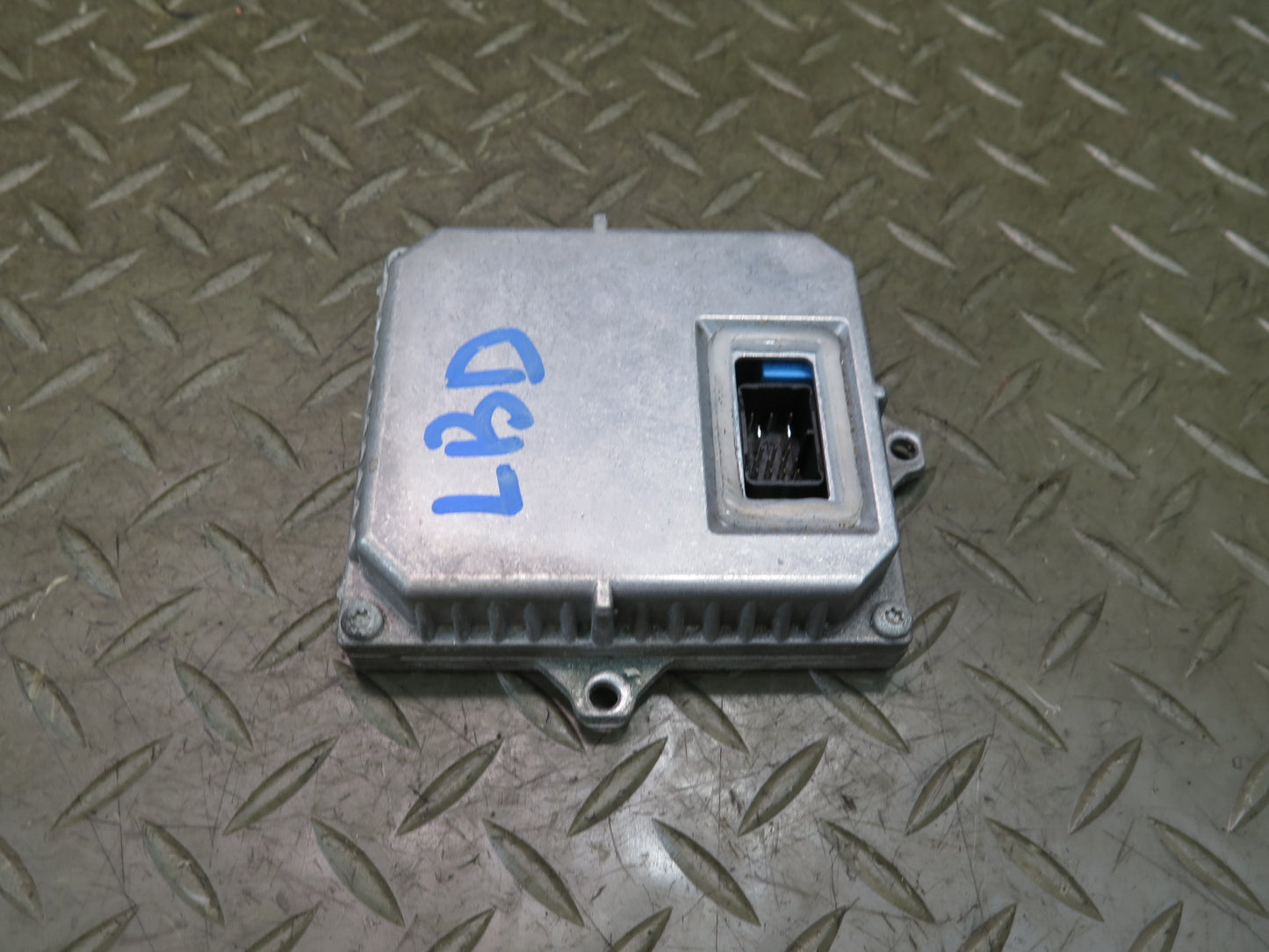 04-06 BMW E46 330ci Xenon HID Headlight Ballast Module OEM