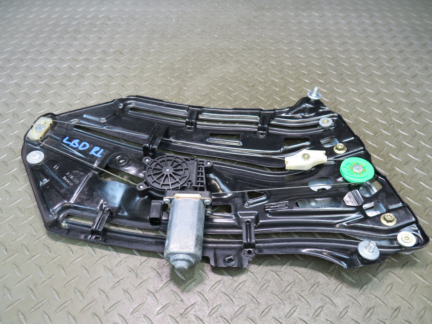 01-06 BMW E46 330ci Convertible Rear Left Quarter Window Regulator w Motor OEM