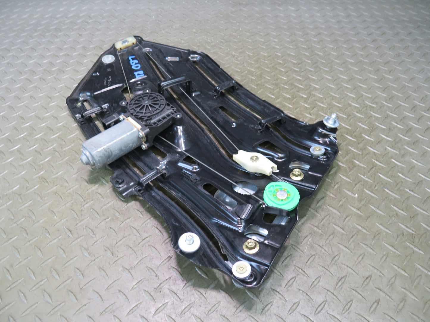 01-06 BMW E46 330ci Convertible Rear Left Quarter Window Regulator w Motor OEM