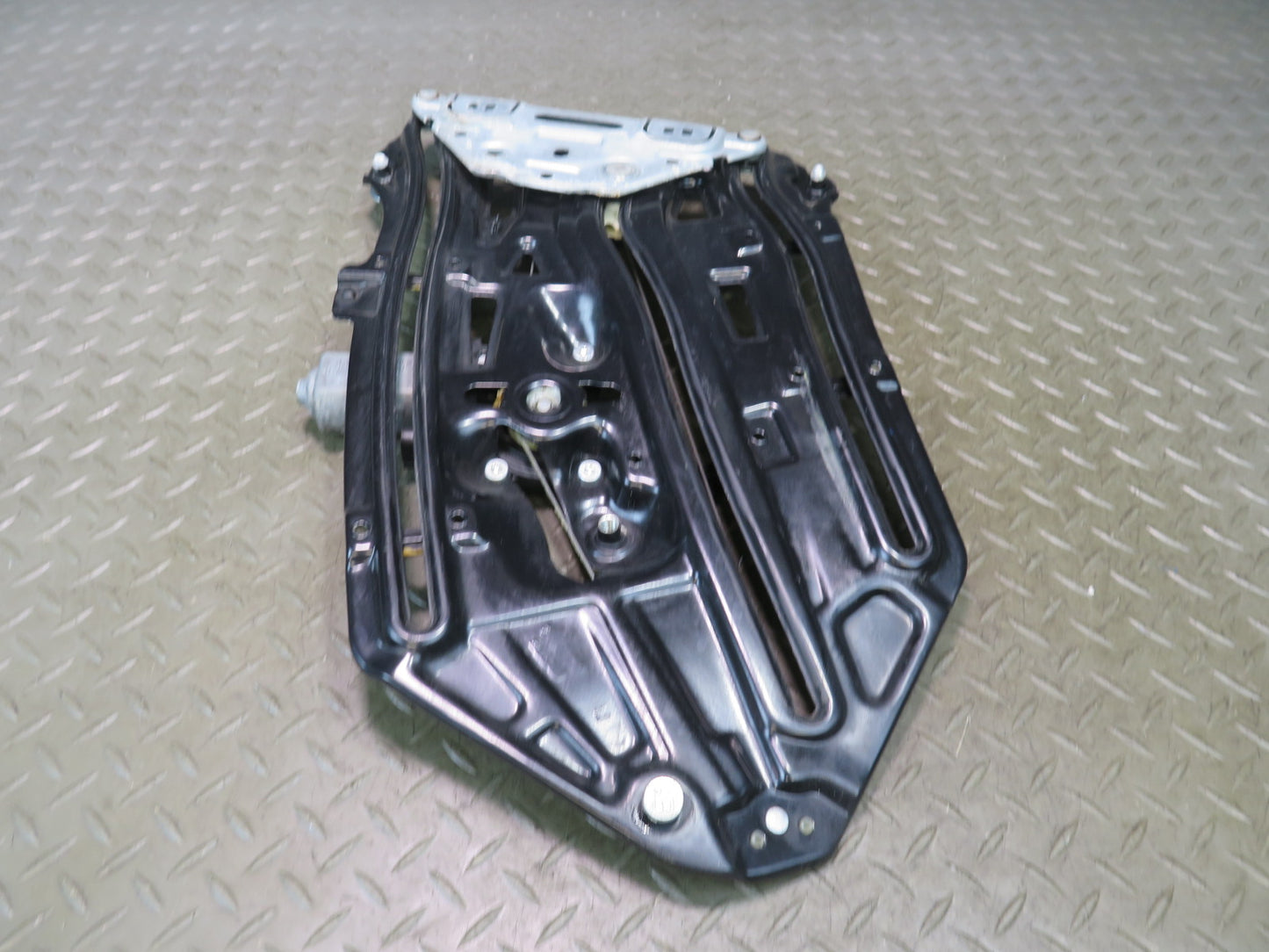 01-06 BMW E46 330ci Convertible Rear Left Quarter Window Regulator w Motor OEM