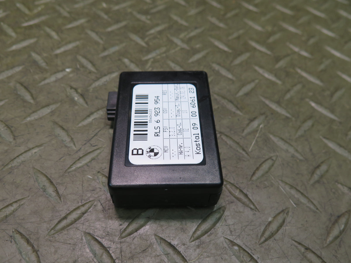 01-06 BMW E46 330CI Windshield Rain Light Control Module 6923954 OEM