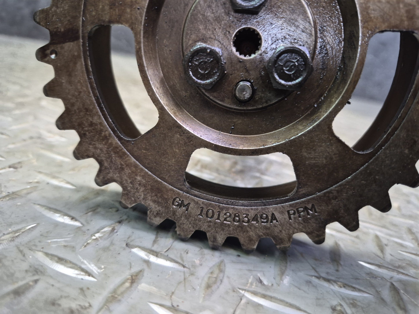 1992 Chevrolet Corvette C4 LT1 Engine Motor Camshaft w Sprocket 81k Miles OEM