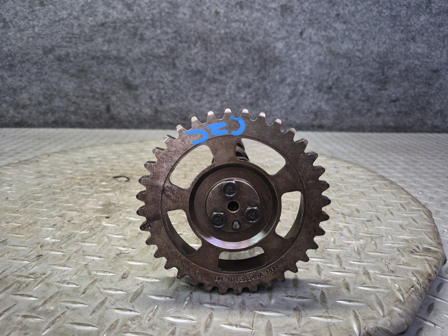 1992 Chevrolet Corvette C4 LT1 Engine Motor Camshaft w Sprocket 81k Miles OEM