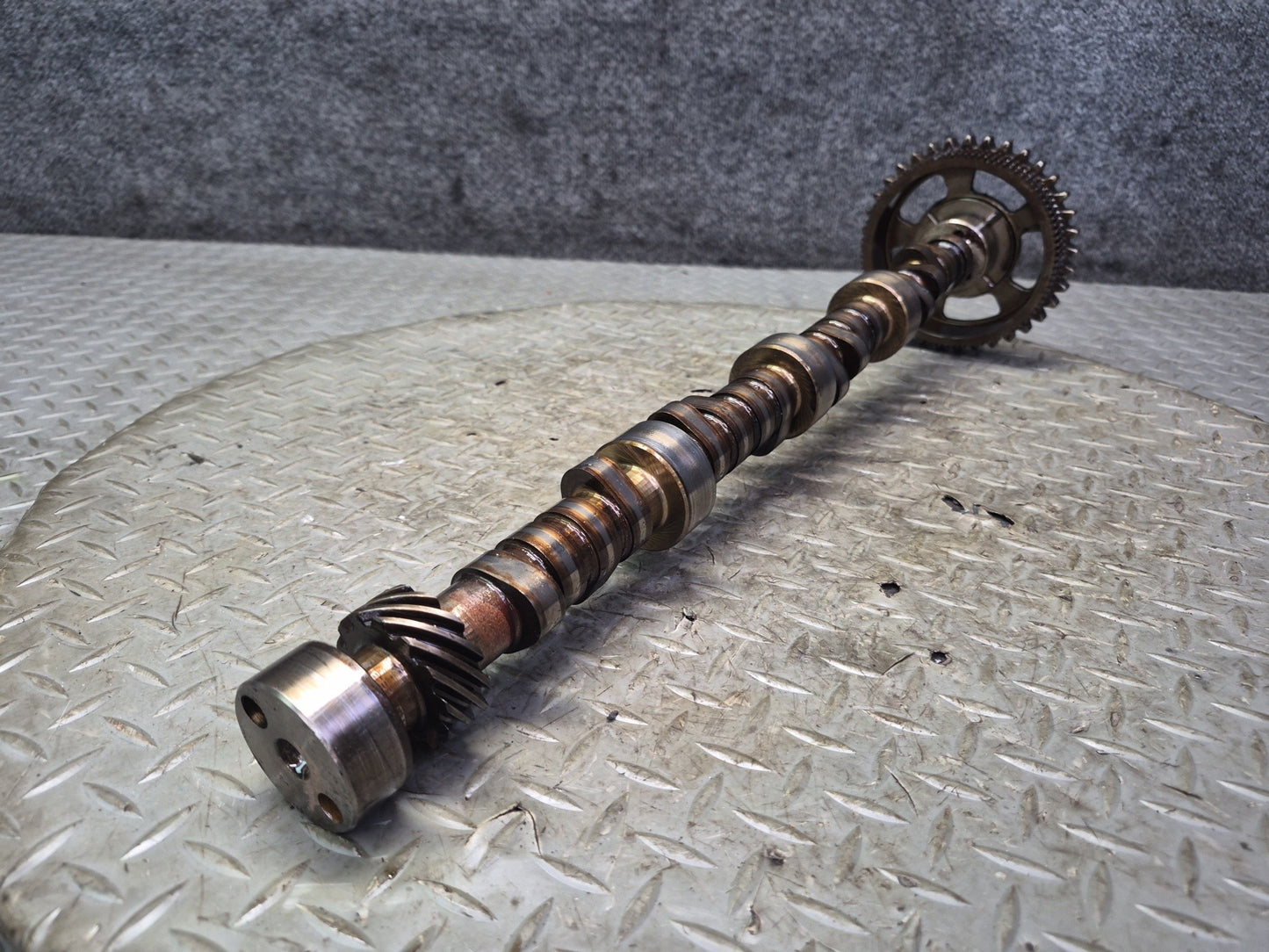 1992 Chevrolet Corvette C4 LT1 Engine Motor Camshaft w Sprocket 81k Miles OEM