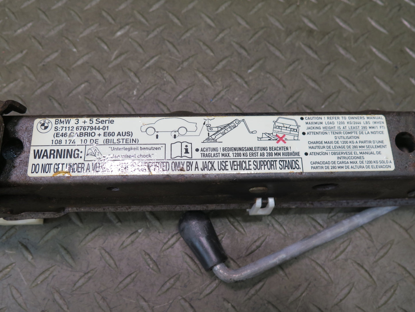 01-06 BMW E46 330ci Emergency Spare Tire Lift Jack Tool 6767944 OEM