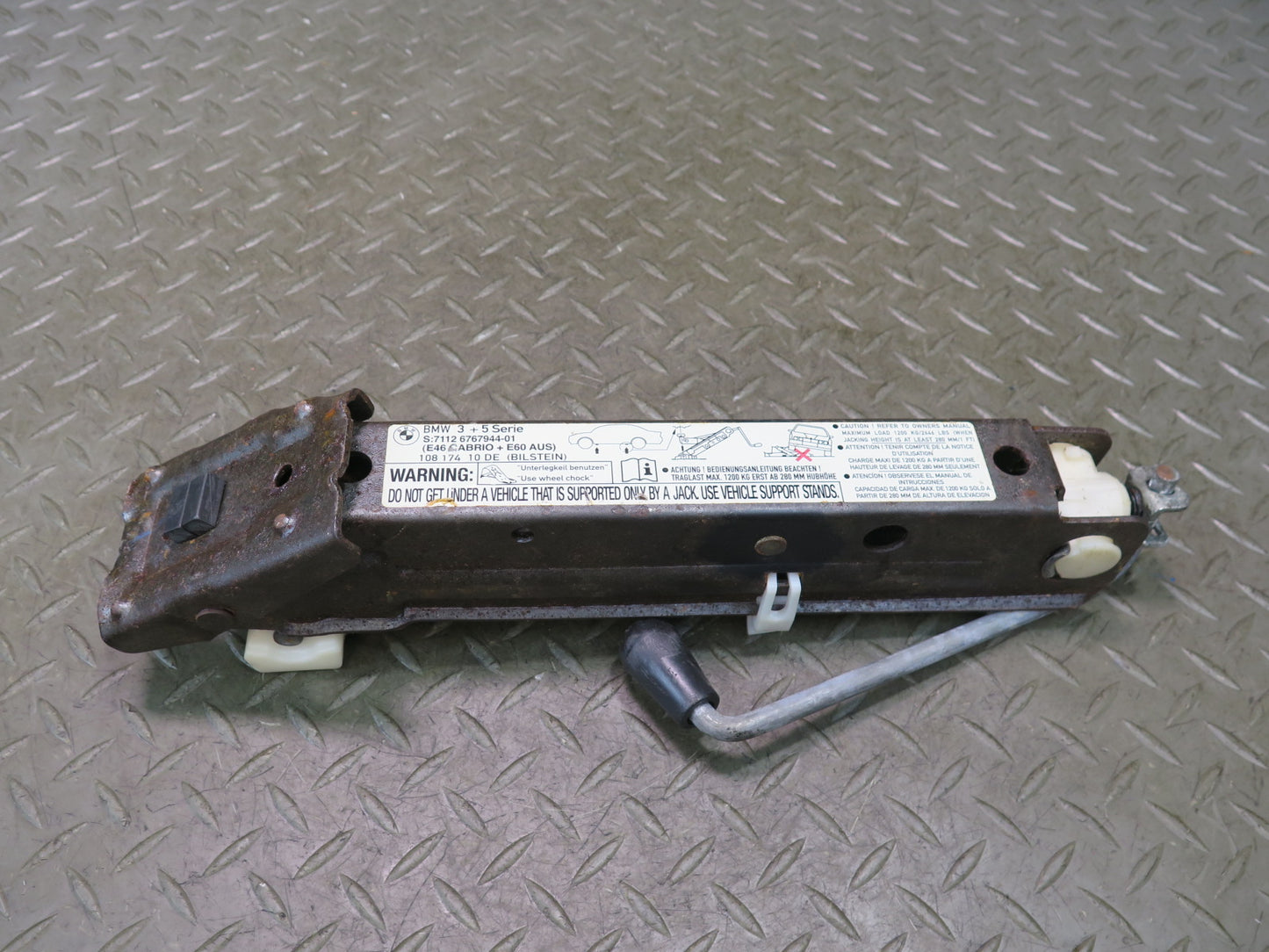 01-06 BMW E46 330ci Emergency Spare Tire Lift Jack Tool 6767944 OEM