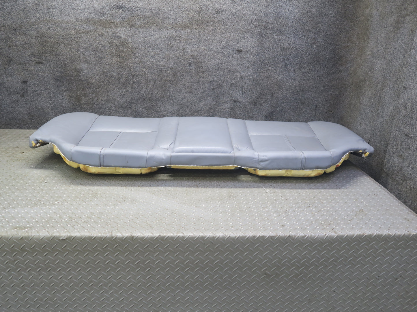 97-03 BMW E39 540i Sedan Rear Seat Lower Leather Cushion Gray OEM