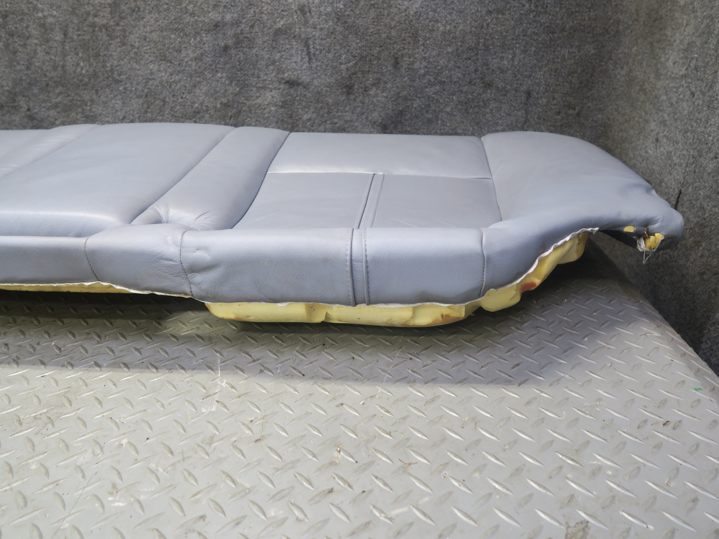 97-03 BMW E39 540i Sedan Rear Seat Lower Leather Cushion Gray OEM