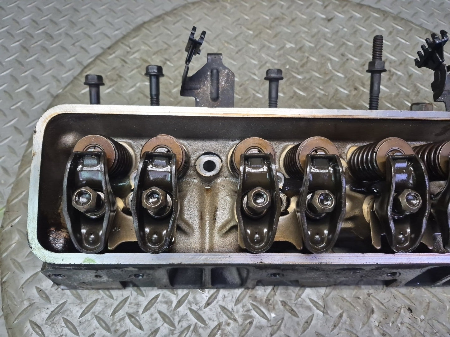 1992 Chevrolet Corvette C4 LT1 Engine Right Cylinder Head 81k Miles OEM