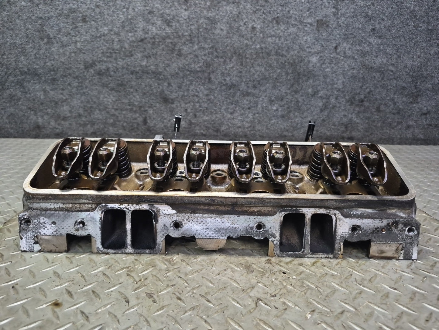 1992 Chevrolet Corvette C4 LT1 Engine Left Cylinder Head 81k Miles OEM