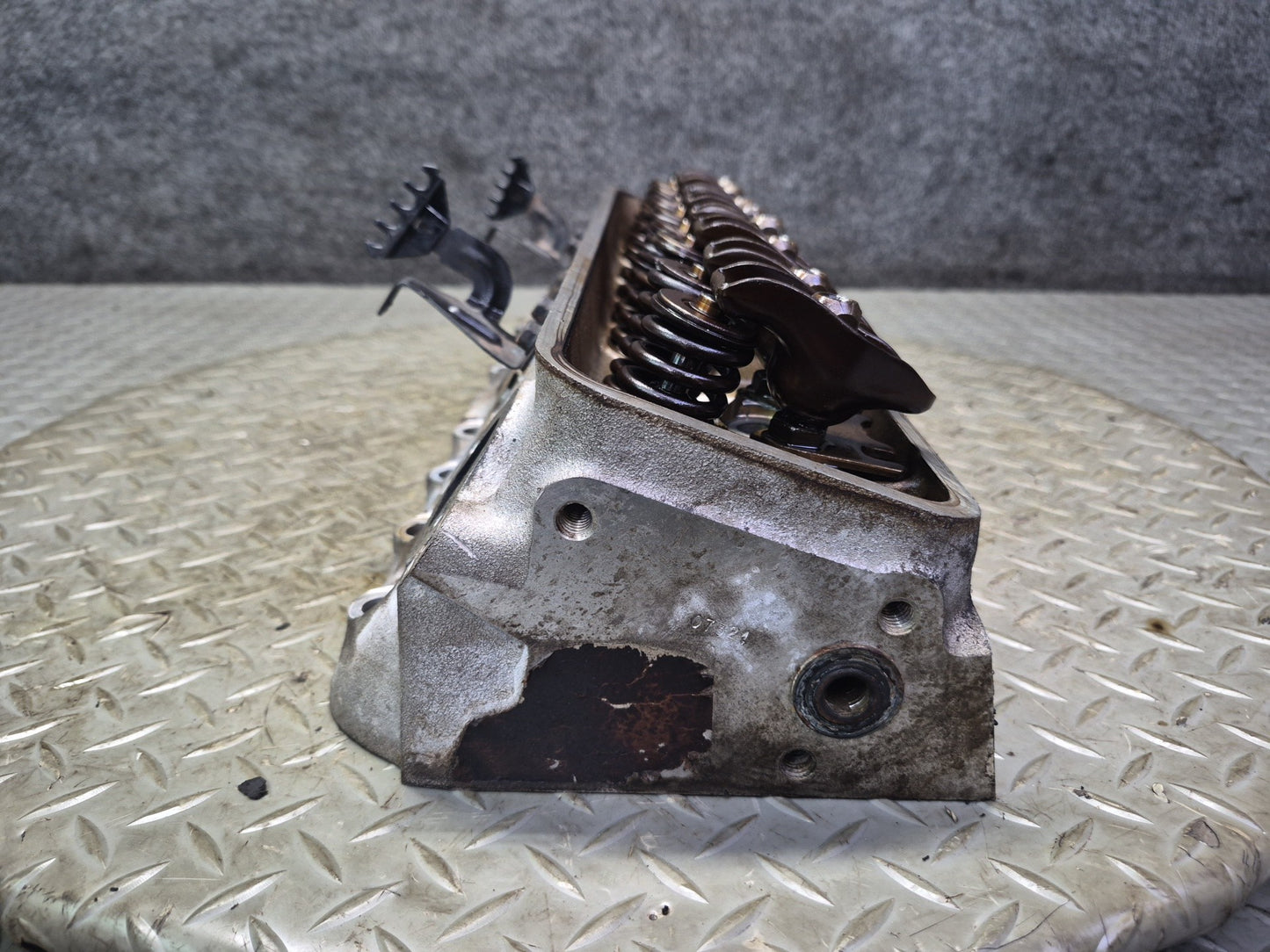 1992 Chevrolet Corvette C4 LT1 Engine Left Cylinder Head 81k Miles OEM