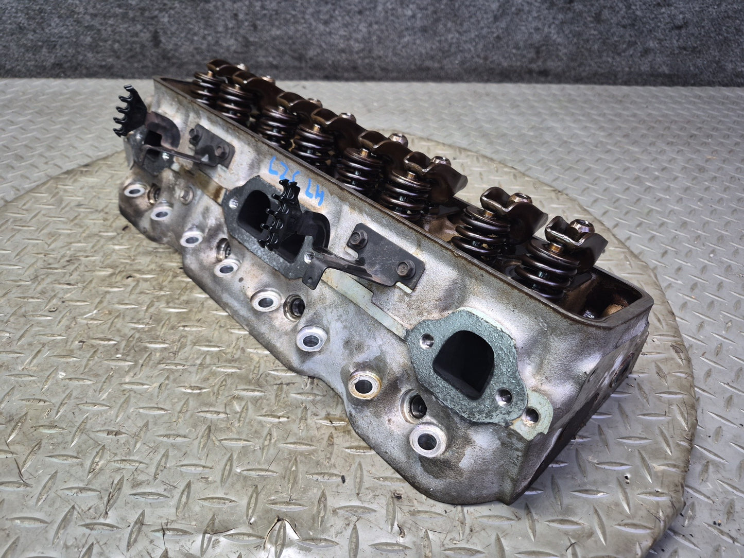 1992 Chevrolet Corvette C4 LT1 Engine Left Cylinder Head 81k Miles OEM