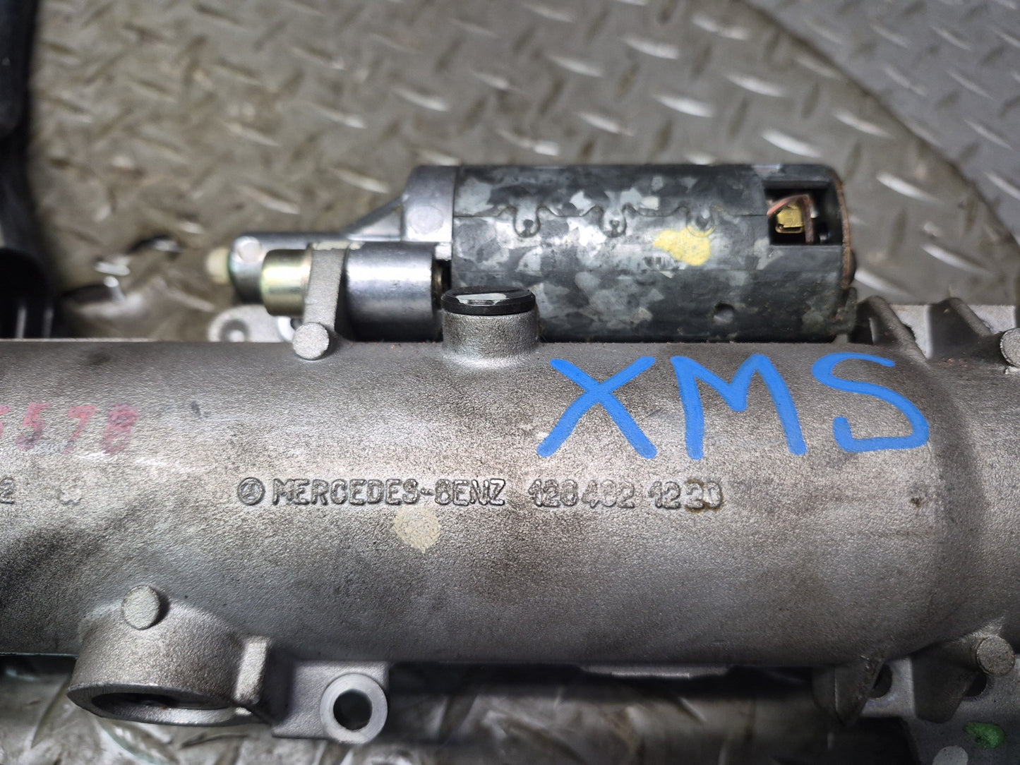 86-91 Mercedes W126 560SEL Steering Column Assembly 1264621220 OEM