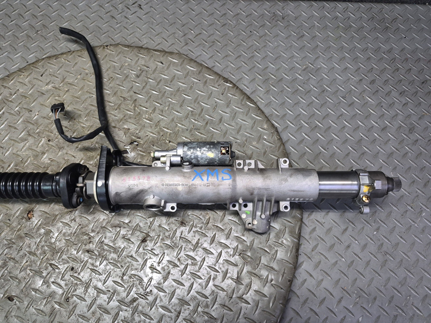 86-91 Mercedes W126 560SEL Steering Column Assembly 1264621220 OEM