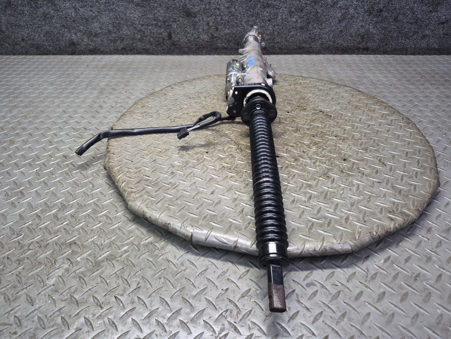 86-91 Mercedes W126 560SEL Steering Column Assembly 1264621220 OEM