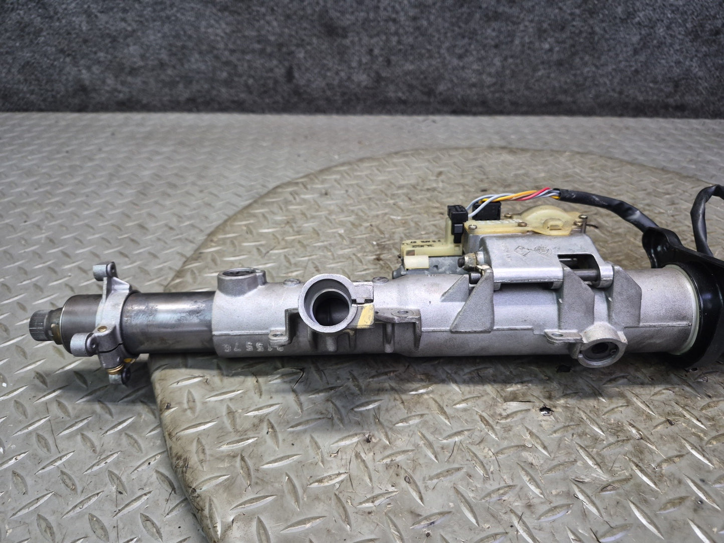 86-91 Mercedes W126 560SEL Steering Column Assembly 1264621220 OEM