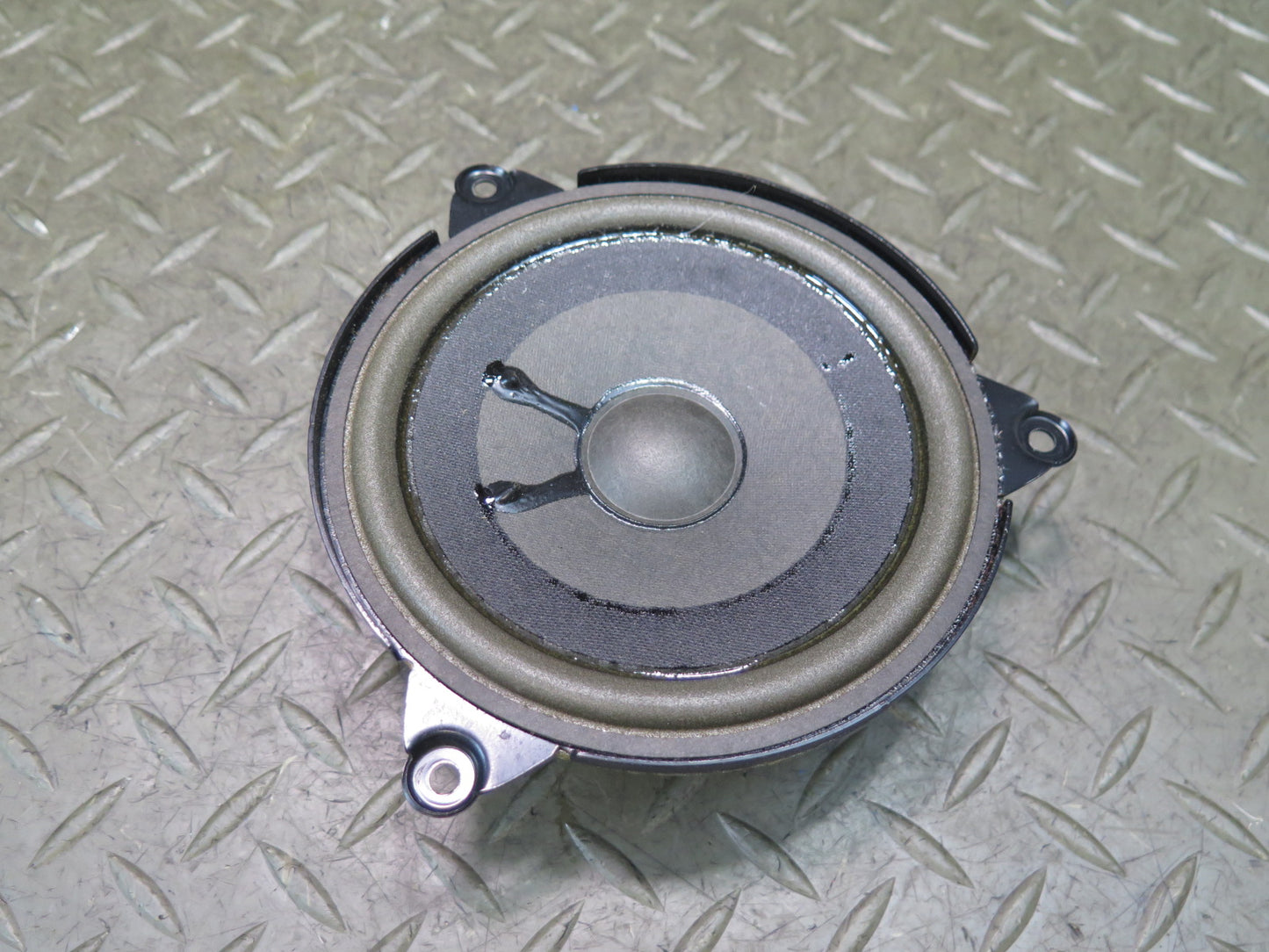 01-06 BMW E46 330CI Convertible Set of 2 Rear Harman Kardon Speaker 8378557 OEM