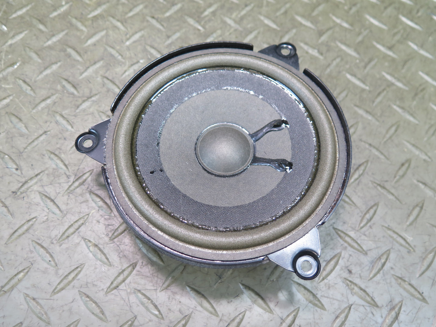 01-06 BMW E46 330CI Convertible Set of 2 Rear Harman Kardon Speaker 8378557 OEM