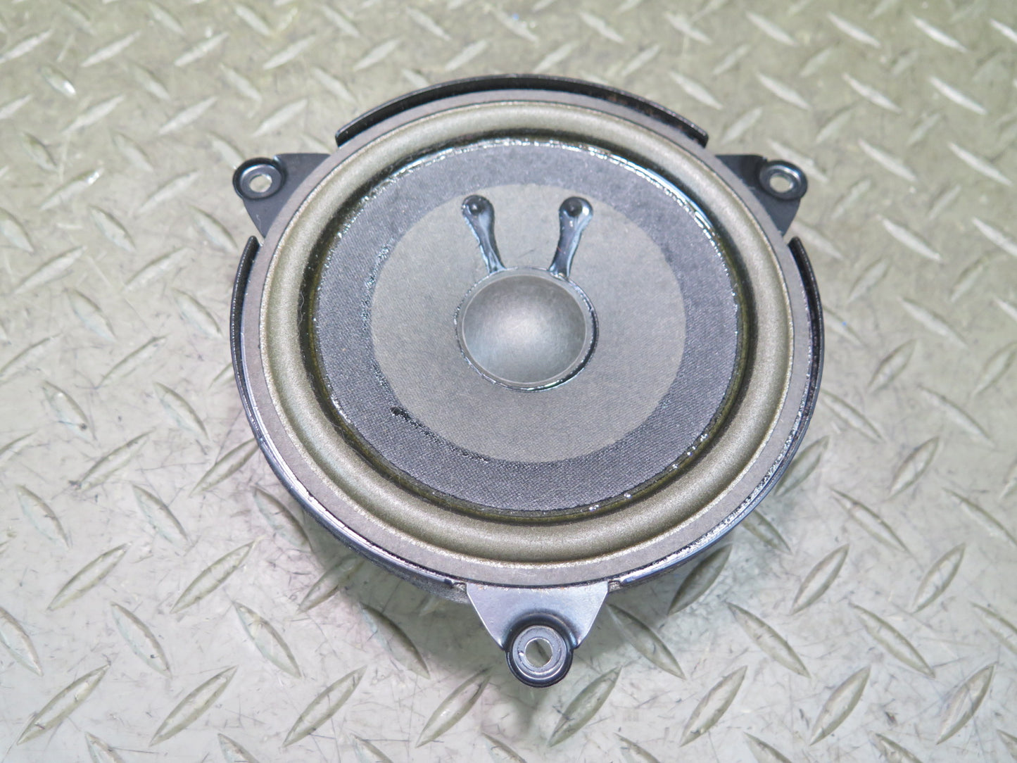 01-06 BMW E46 330CI Convertible Set of 2 Rear Harman Kardon Speaker 8378557 OEM