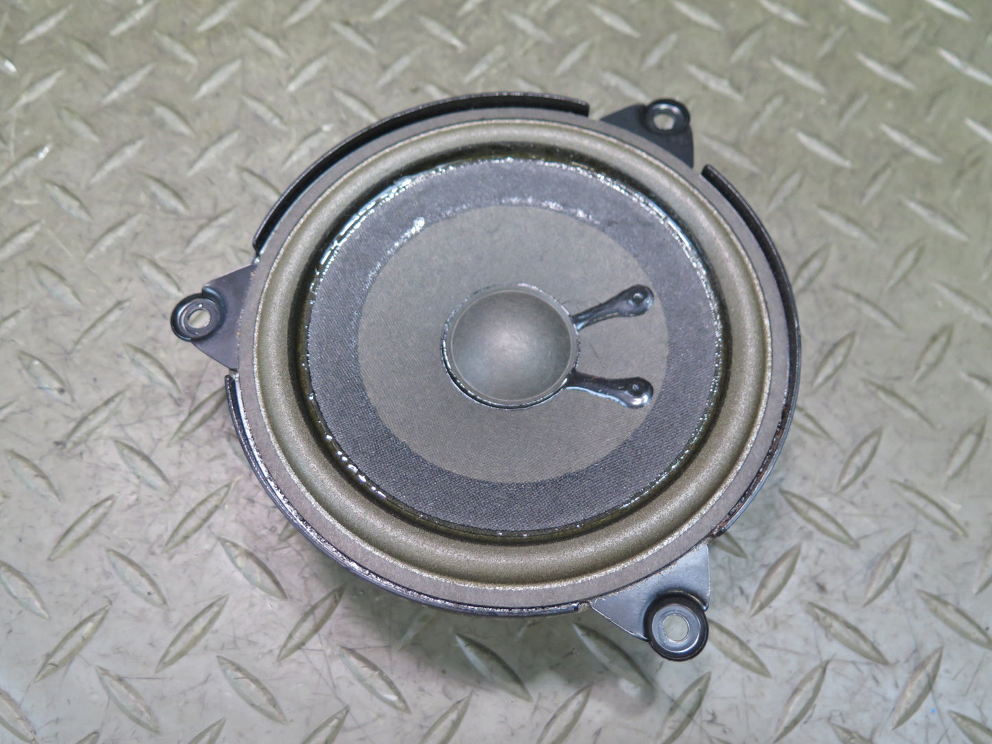 01-06 BMW E46 330CI Convertible Set of 2 Rear Harman Kardon Speaker 8378557 OEM
