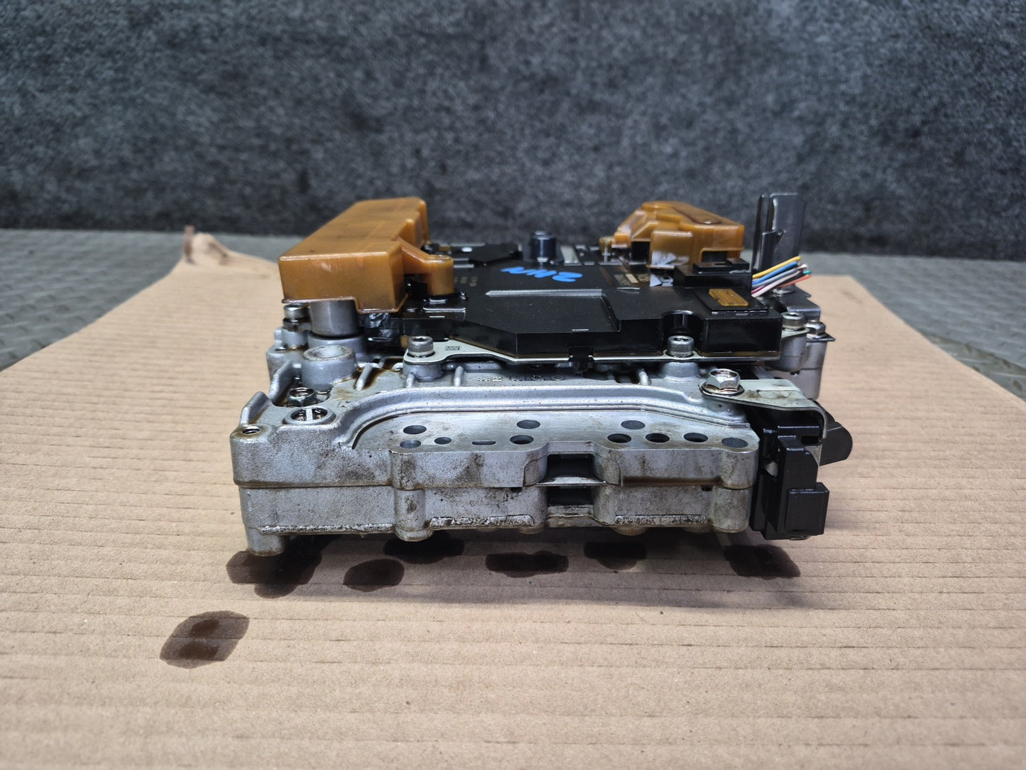 2013 Nissan Z34 370Z RE7R01A Automatic Transmission Valve Body Mechatronic OEM