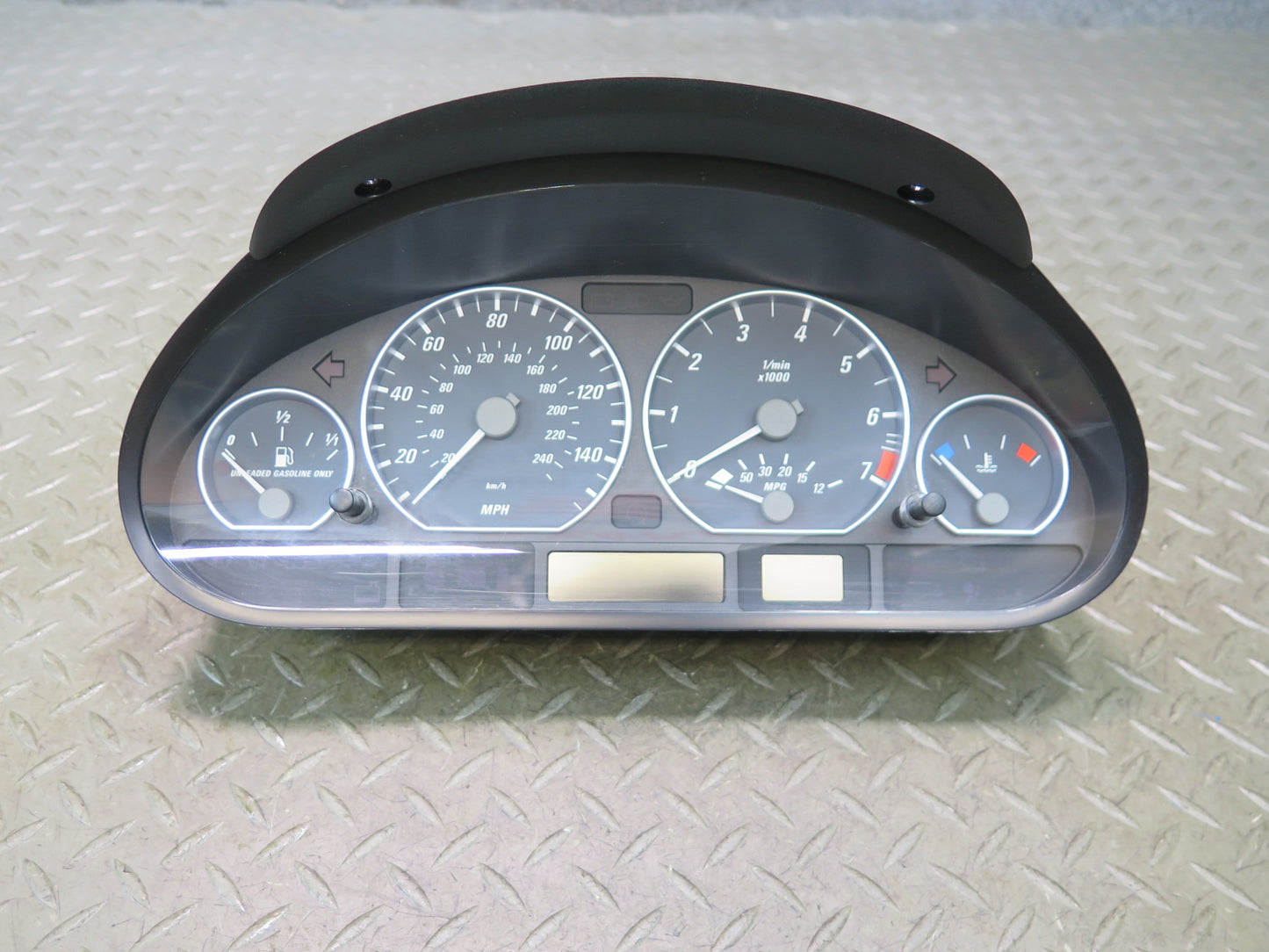 01-06 BMW E46 330Ci A/T Instrument Cluster Gauge Speedometer 6985688 OEM