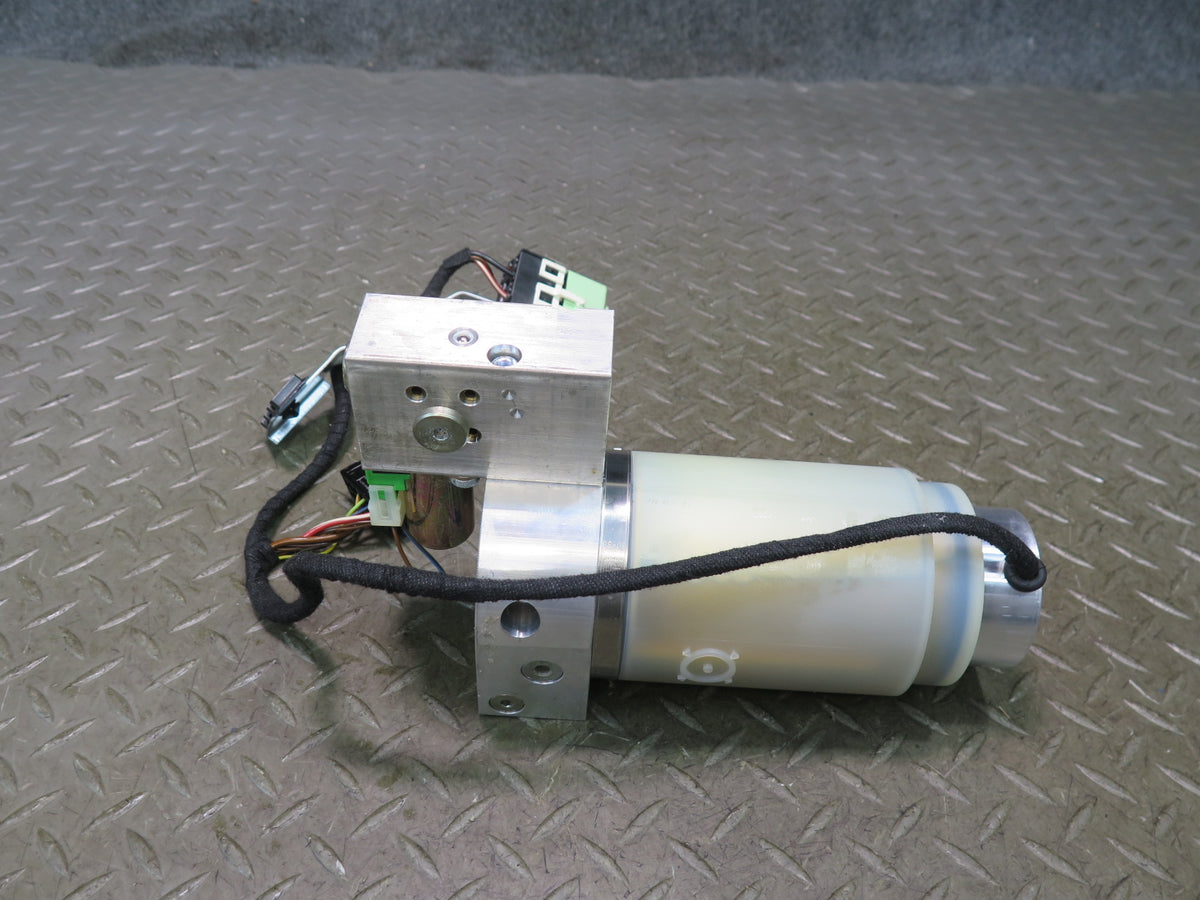01-06 BMW E46 330ci Convert TOP Roof Hydraulic Pump Motor w Sound Insulation OEM