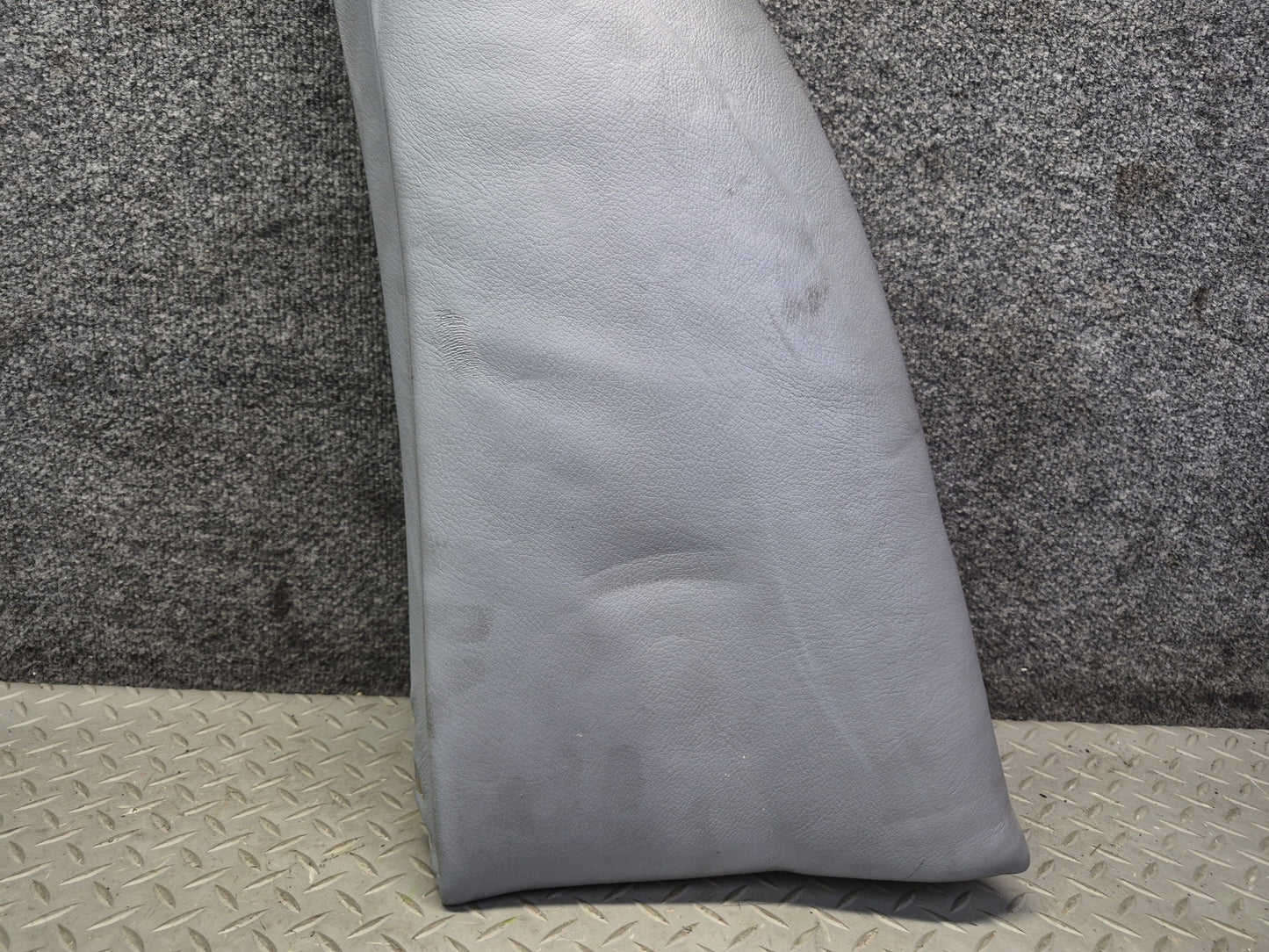 99-03 BMW E39 540i Sedan Rear Left & Right Seat Leather Bolster Gray Set OEM