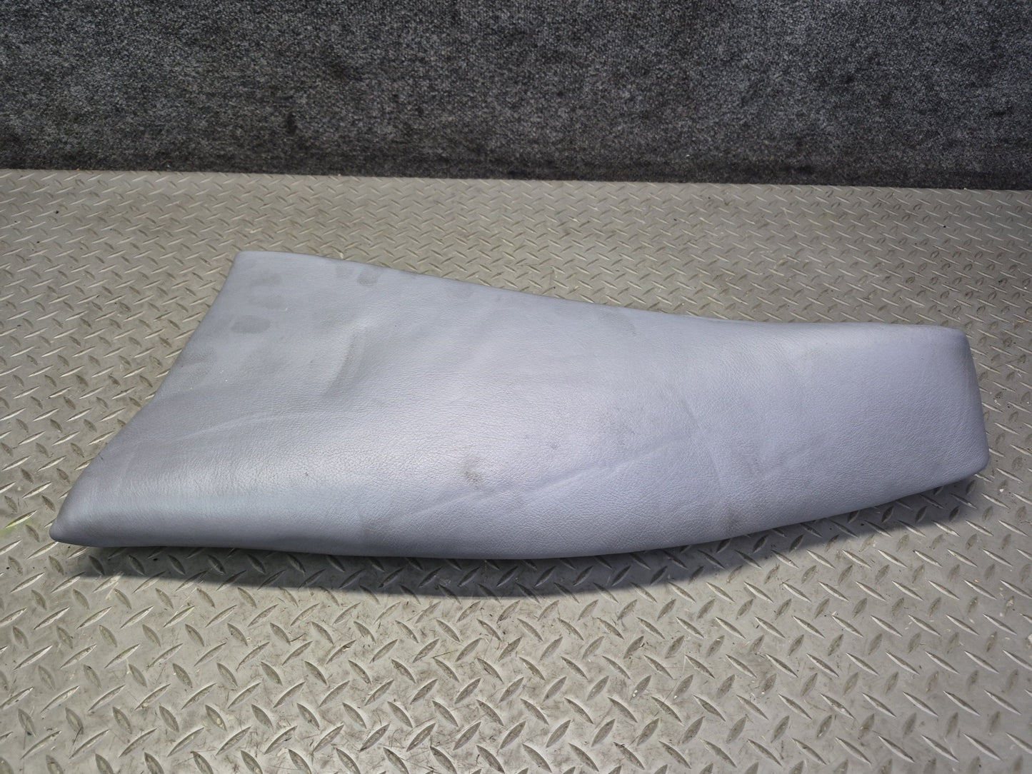 99-03 BMW E39 540i Sedan Rear Left & Right Seat Leather Bolster Gray Set OEM