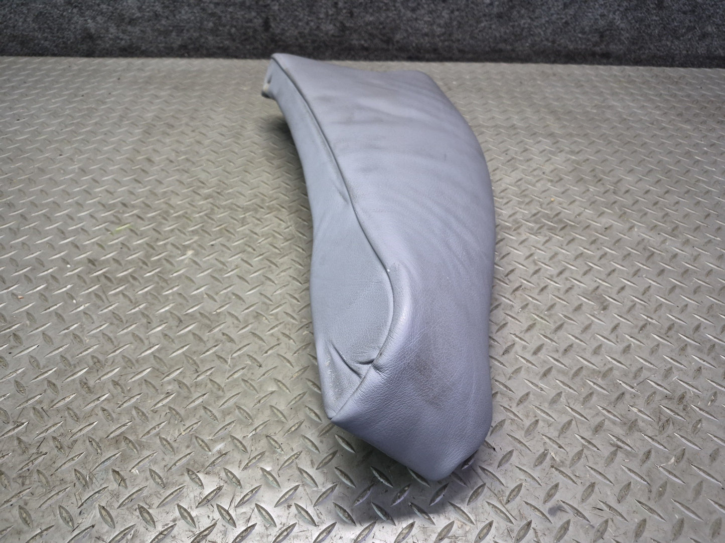 99-03 BMW E39 540i Sedan Rear Left & Right Seat Leather Bolster Gray Set OEM