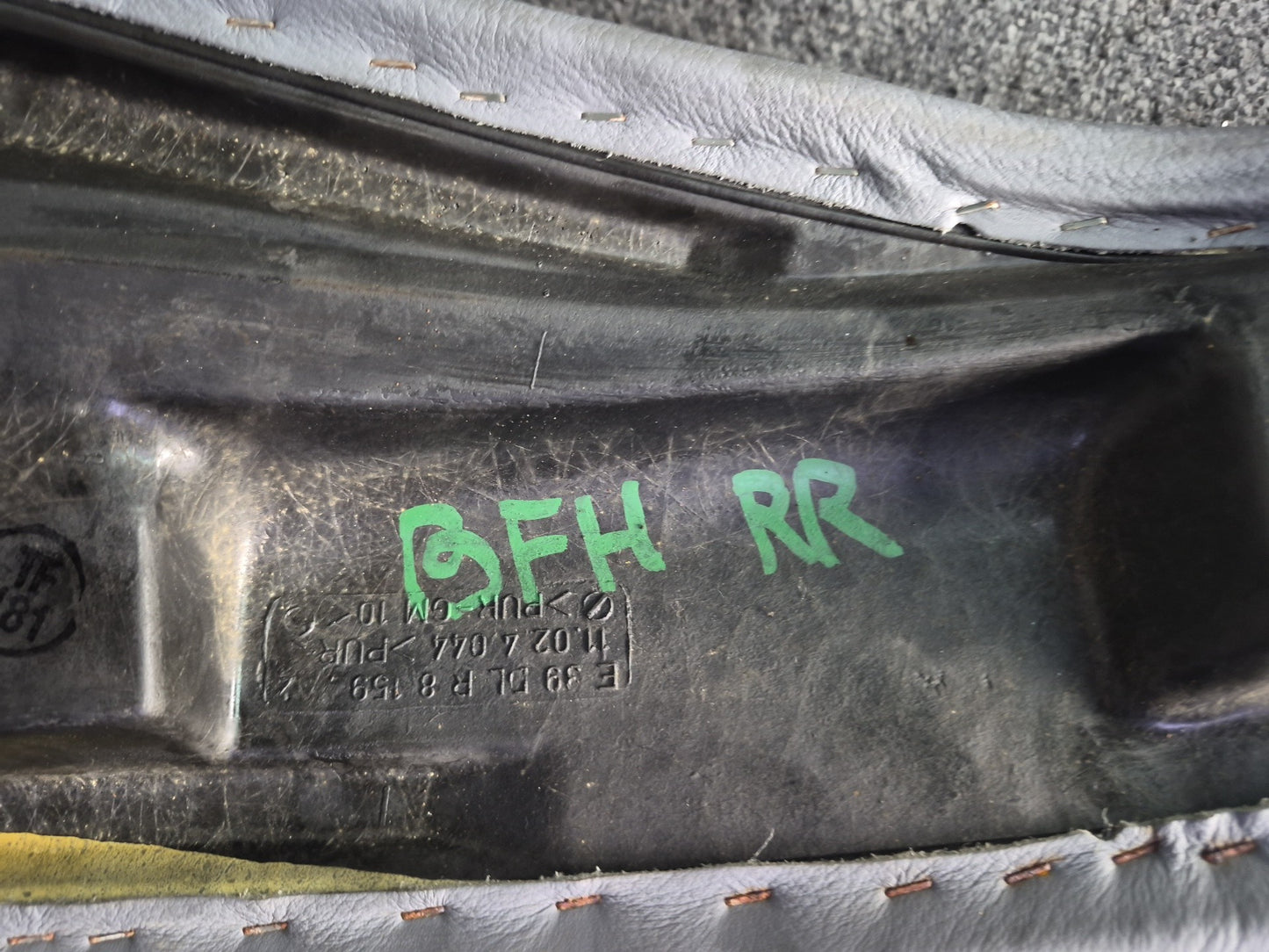 99-03 BMW E39 540i Sedan Rear Left & Right Seat Leather Bolster Gray Set OEM