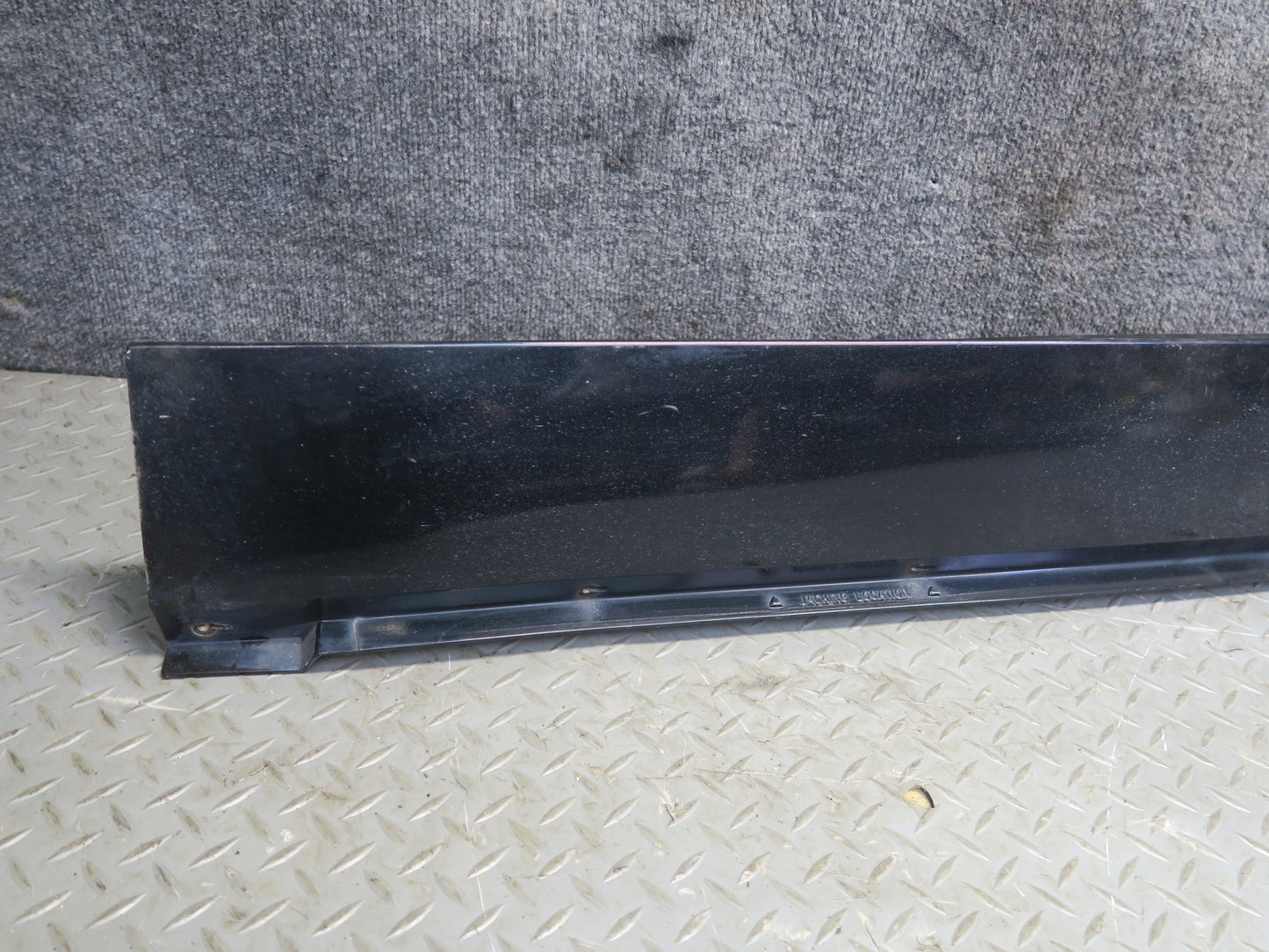 84-96 Chevrolet Corvette C4 Left & Right Side Skirt Rocker Panel Molding Set OEM