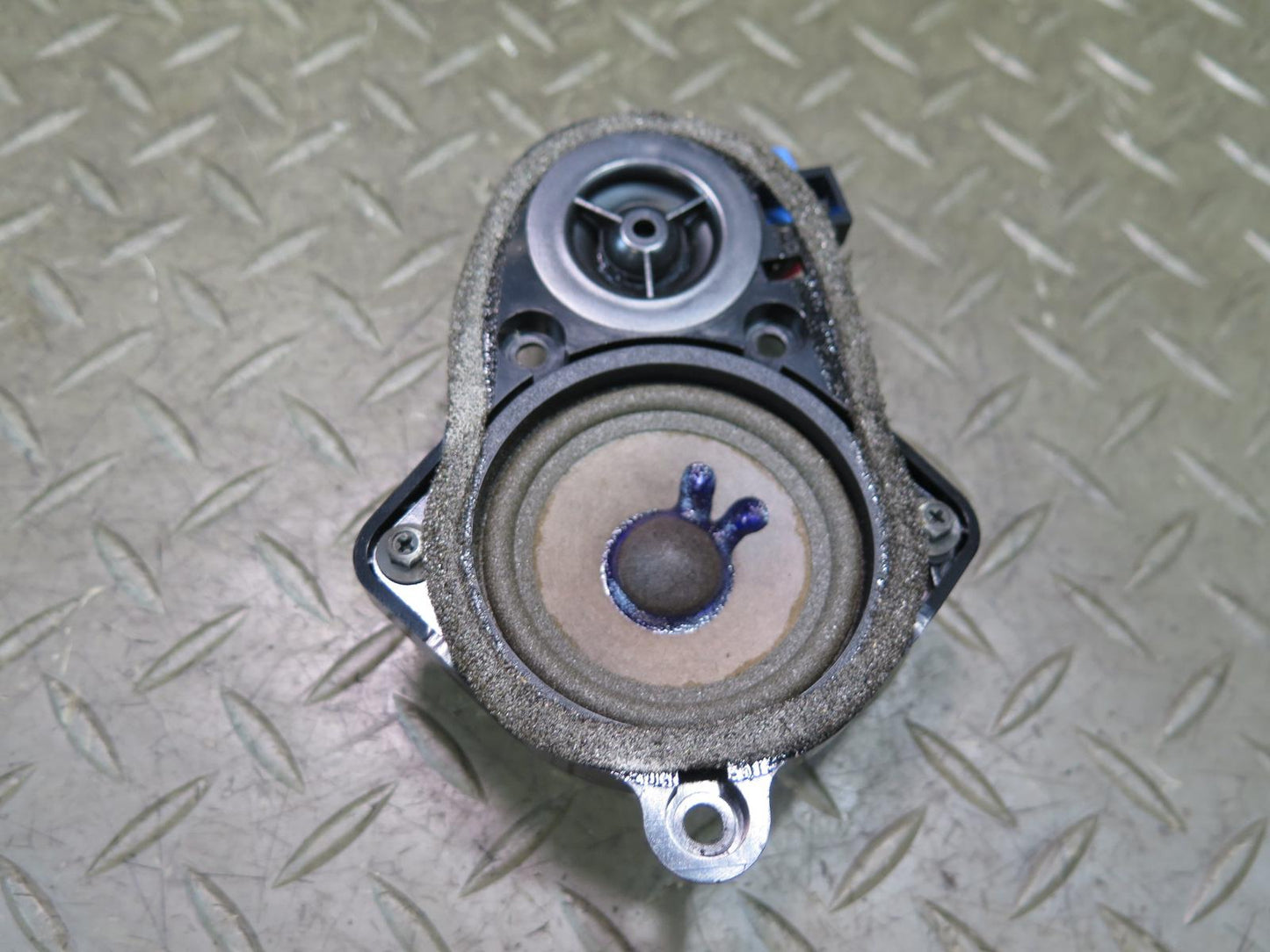 01-06 BMW E46 330Ci Set of 2 Harman Kardon Left & Right Door Speaker OEM