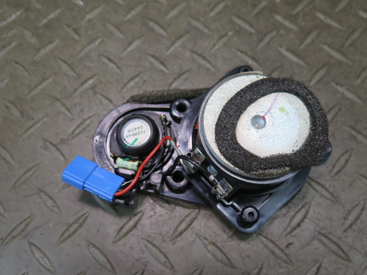 01-06 BMW E46 330Ci Set of 2 Harman Kardon Left & Right Door Speaker OEM