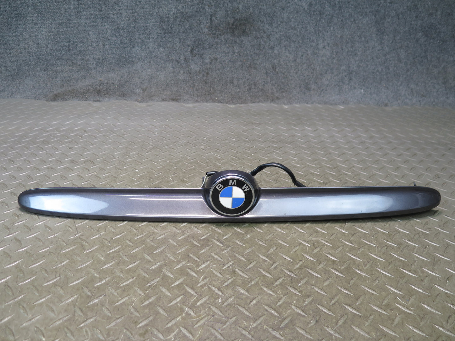 01-06 BMW E46 330Ci Convertible Rear Trunk Lid Handle Trim Molding OEM