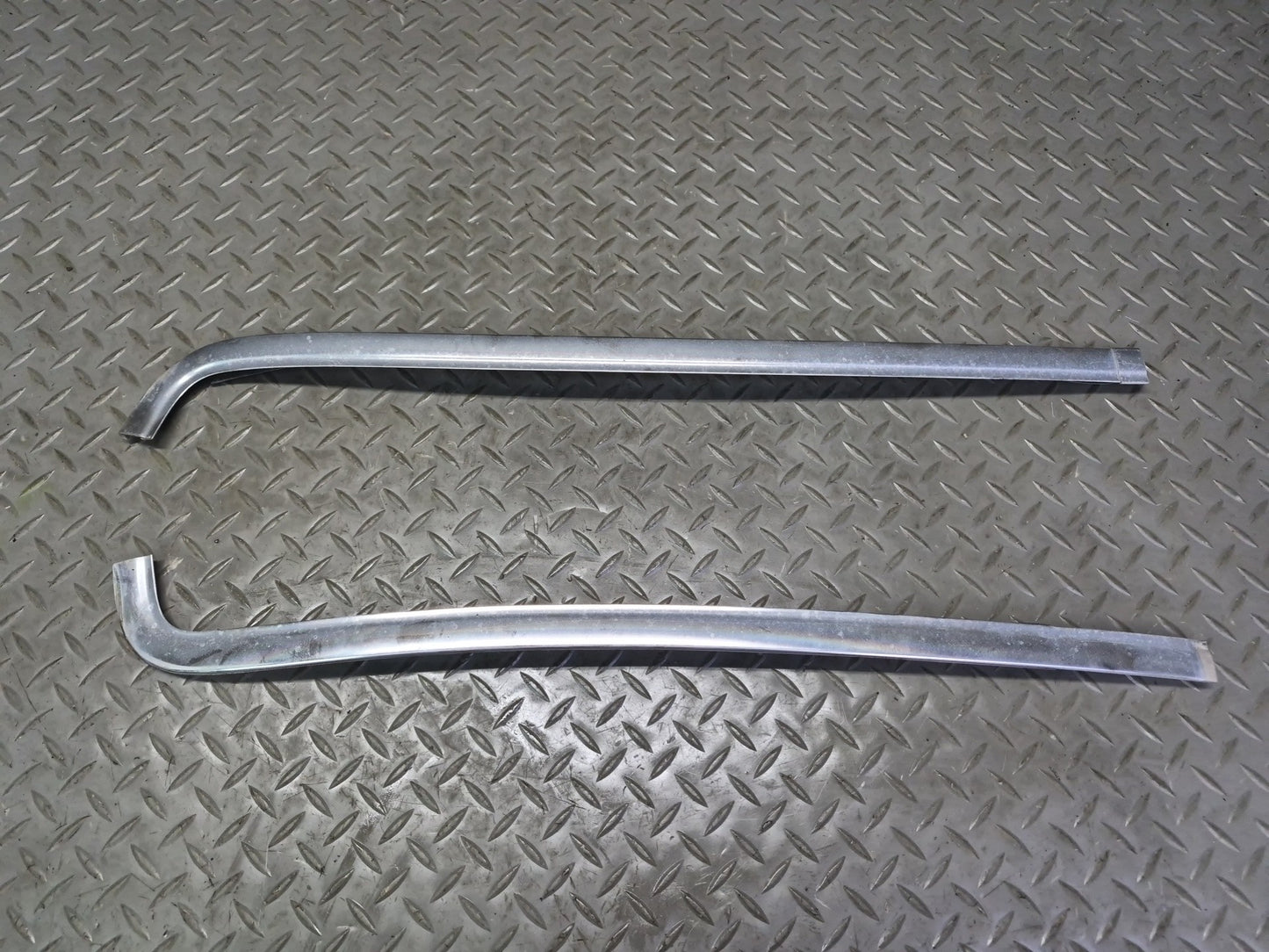 86-91 Mercedes W126 Sedan Front Windshield A Pillar Chrome Trim Molding Set OEM