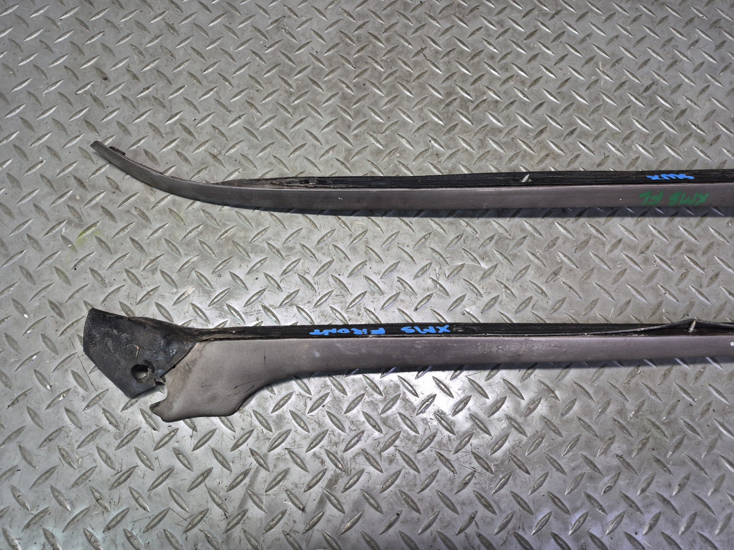 86-91 Mercedes W126 Sedan Front Windshield A Pillar Chrome Trim Molding Set OEM