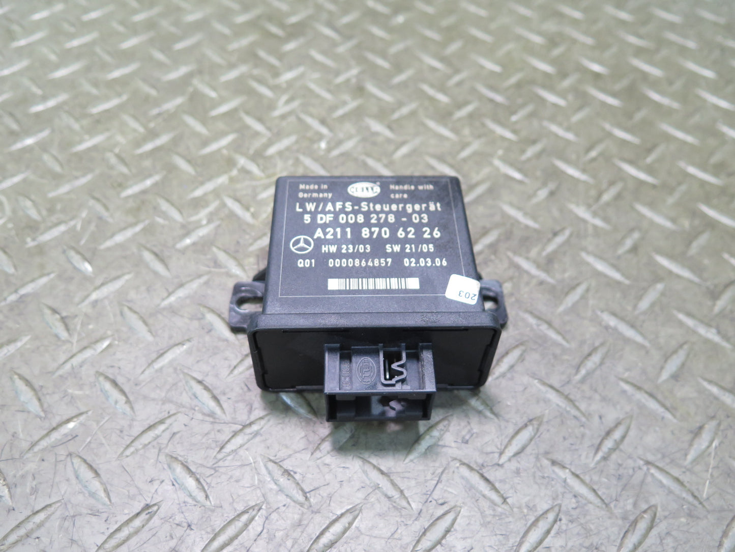 05-11 Mercedes R171 SLK Headlight Range Level Control Module 2118706226 OEM