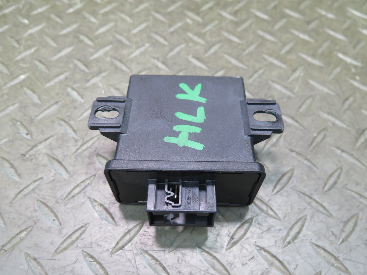 05-11 Mercedes R171 SLK Headlight Range Level Control Module 2118706226 OEM