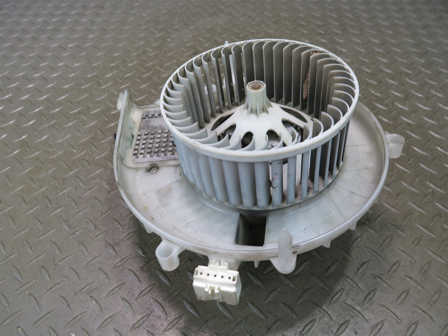 05-11 Mercedes R171 Slk-class A/C Heater Blower Motor Fan w Resistor OEM