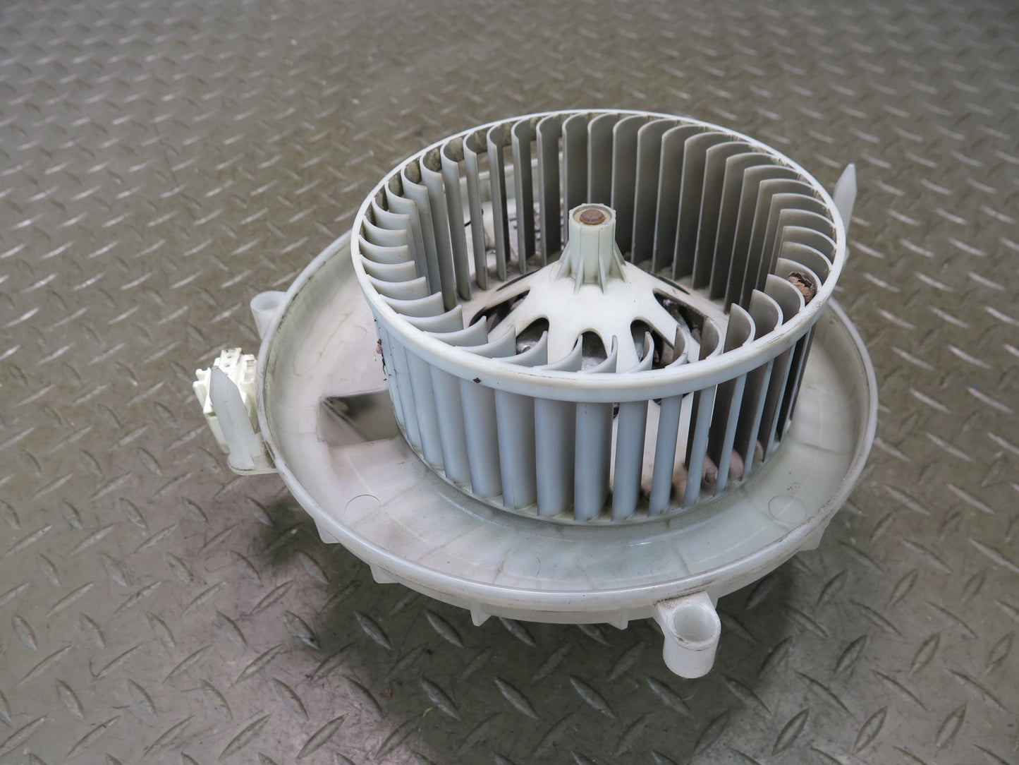 05-11 Mercedes R171 Slk-class A/C Heater Blower Motor Fan w Resistor OEM