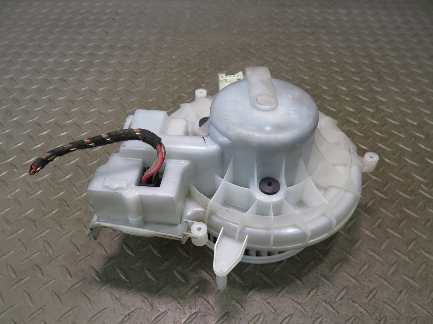 05-11 Mercedes R171 Slk-class A/C Heater Blower Motor Fan w Resistor OEM