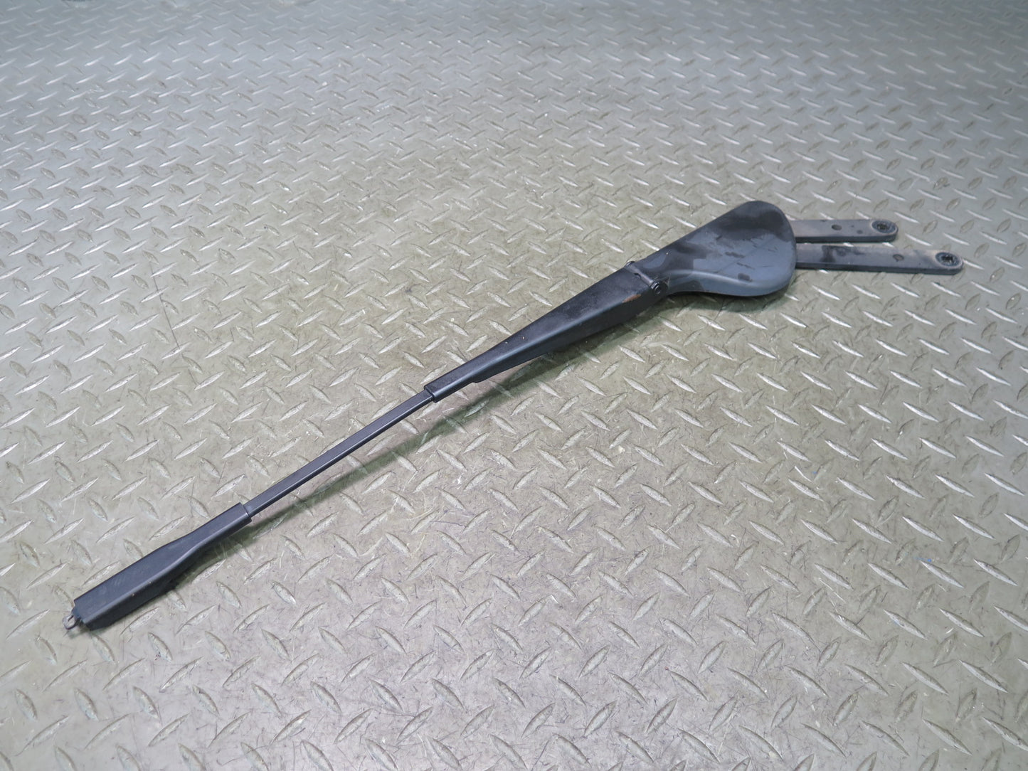05-11 Mercedes R171 Slk-class Front Right Windshield Wiper Arm 1718200440 OEM