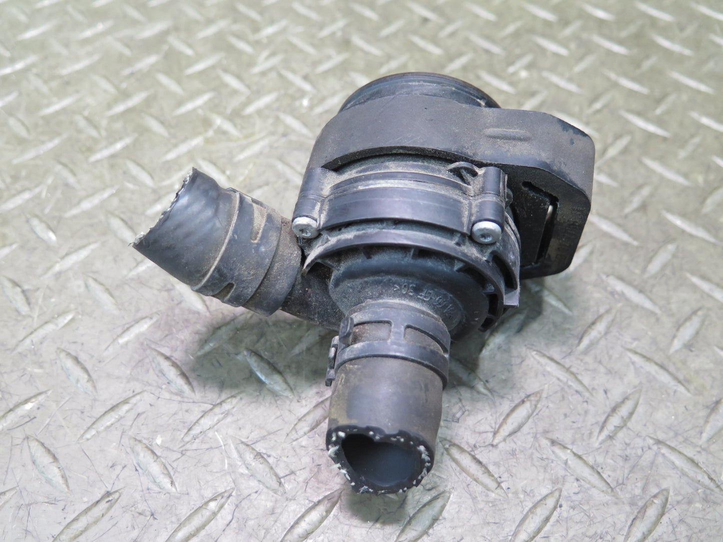 05-11 Mercedes R171 Slk-class Auxiliary AUX Coolant Water Pump OEM