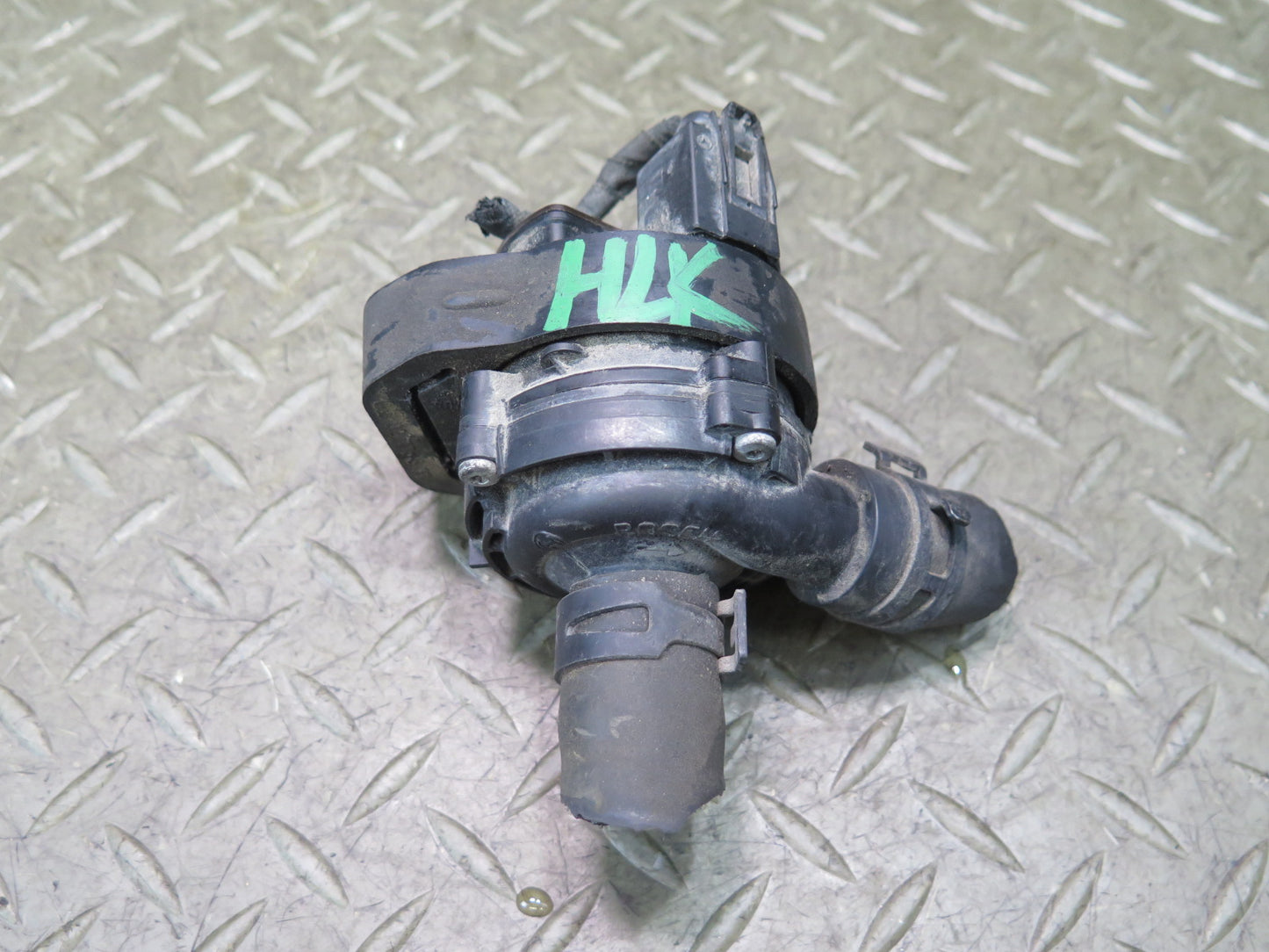 05-11 Mercedes R171 Slk-class Auxiliary AUX Coolant Water Pump OEM