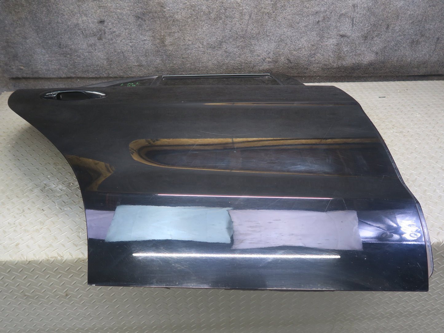2012-2019 Mercedes W166 GLE ML Rear Right Door Shell Panel w Glass