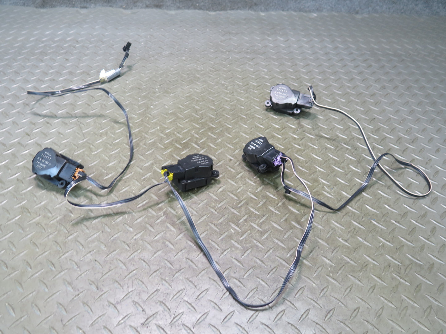 05-11 Mercedes R171 Slk-class A/C Heater Flap Door Actuator Motor Wiring Set OEM